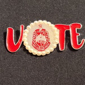 Delta Sorority VOTE Pendant.